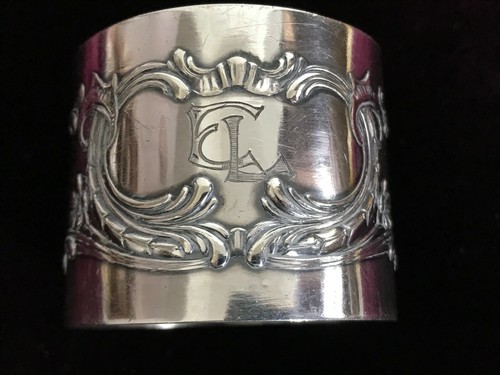 Serviettenring mit monogramm - monogramm, e